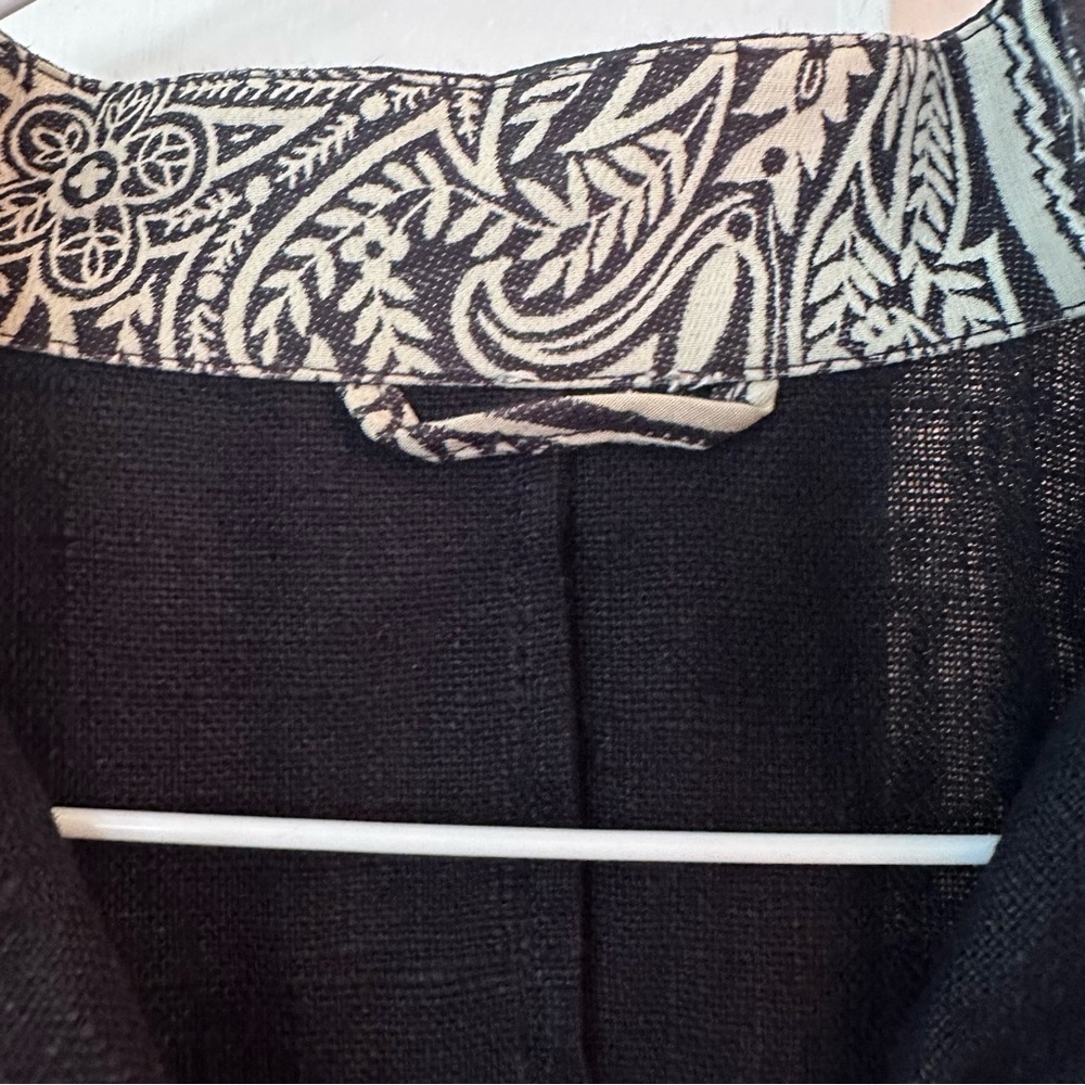 Etro Black Linen Blend Cropped Blazer with Paisley Trim - Picture 5 of 10